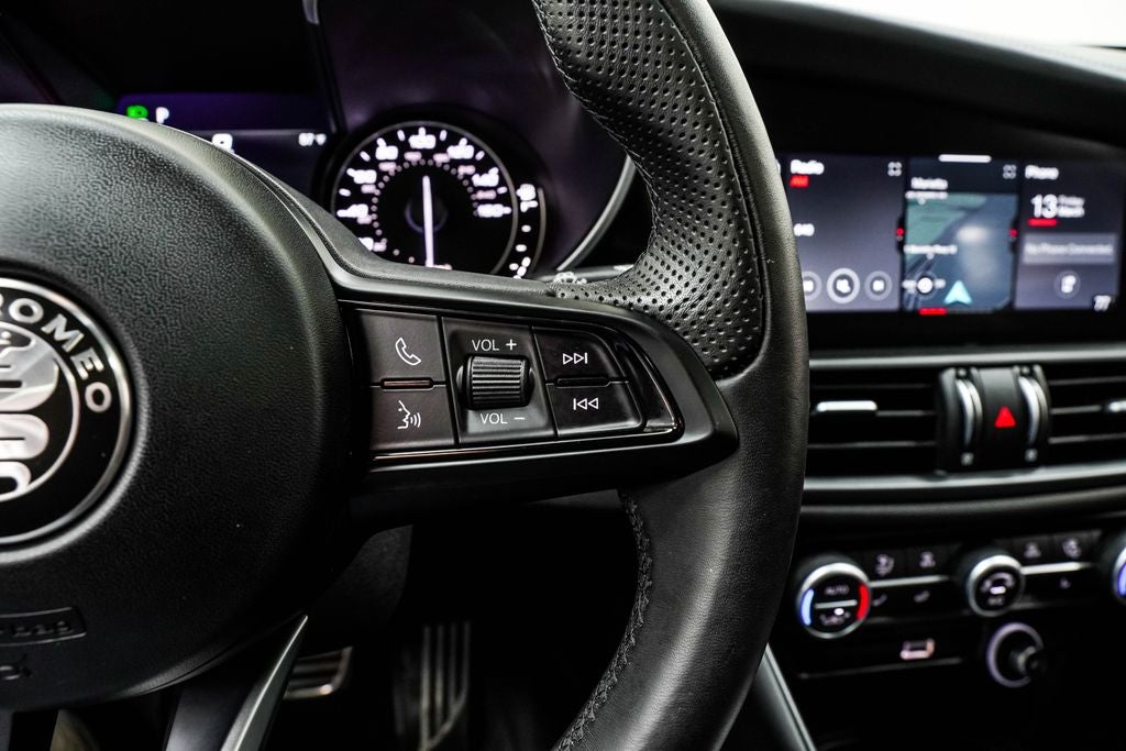 2023 Alfa Romeo Giulia Ti