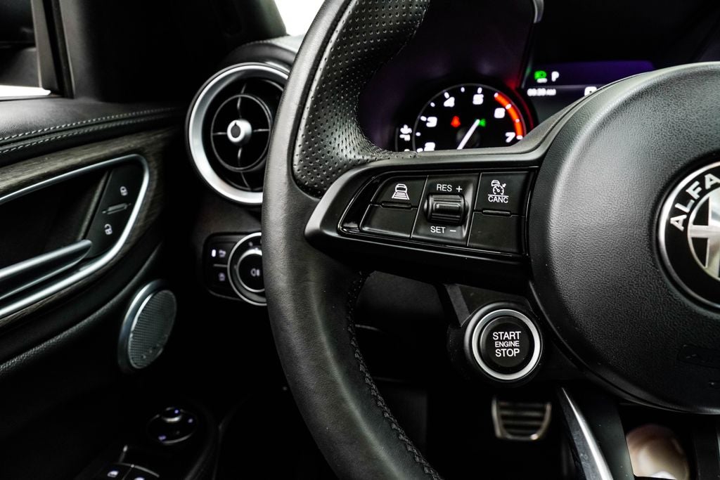 2023 Alfa Romeo Giulia Ti