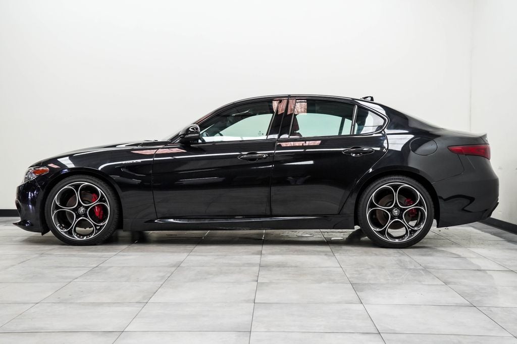 2023 Alfa Romeo Giulia Veloce