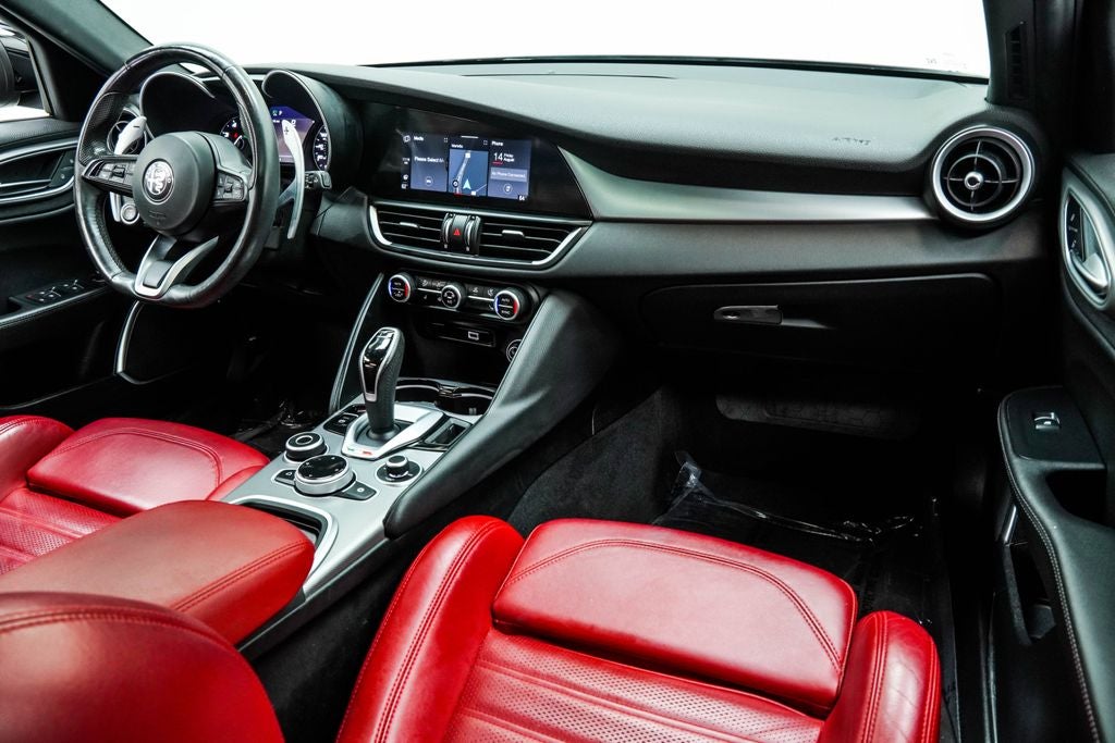 2023 Alfa Romeo Giulia Veloce
