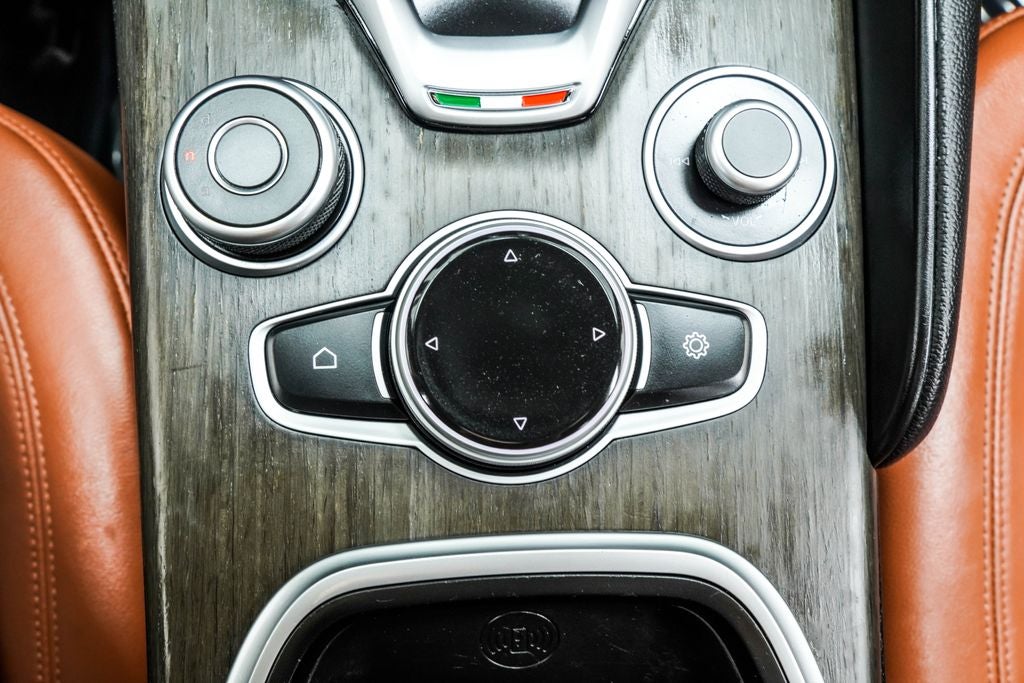 2022 Alfa Romeo Giulia Ti