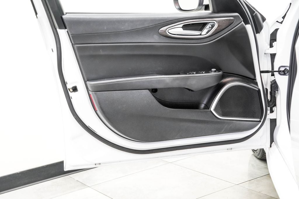 2022 Alfa Romeo Giulia Ti