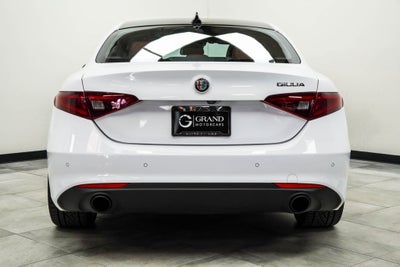 2022 Alfa Romeo Giulia Ti