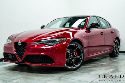 2022 Alfa Romeo Giulia Veloce