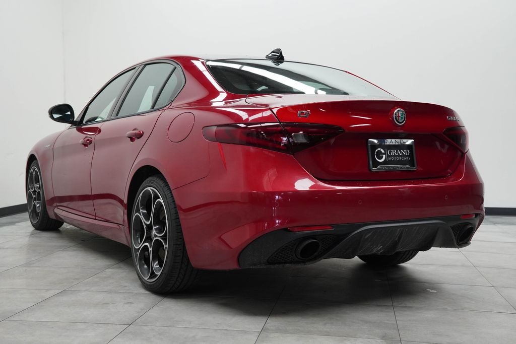 2022 Alfa Romeo Giulia Veloce