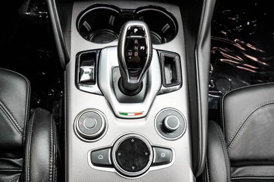 2022 Alfa Romeo Giulia Veloce
