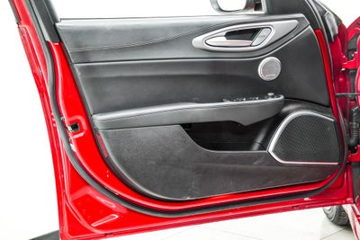2022 Alfa Romeo Giulia Veloce