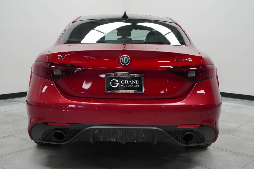 2022 Alfa Romeo Giulia Veloce