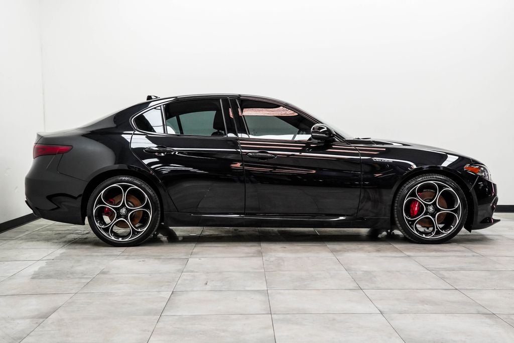 2023 Alfa Romeo Giulia Veloce