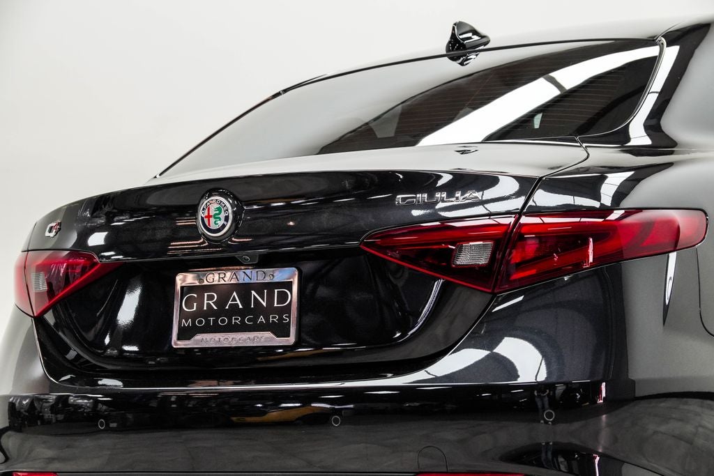 2023 Alfa Romeo Giulia Veloce