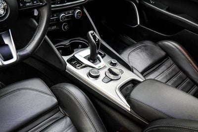 2023 Alfa Romeo Giulia Veloce