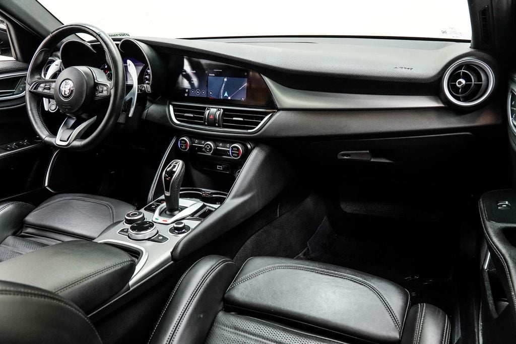 2023 Alfa Romeo Giulia Veloce