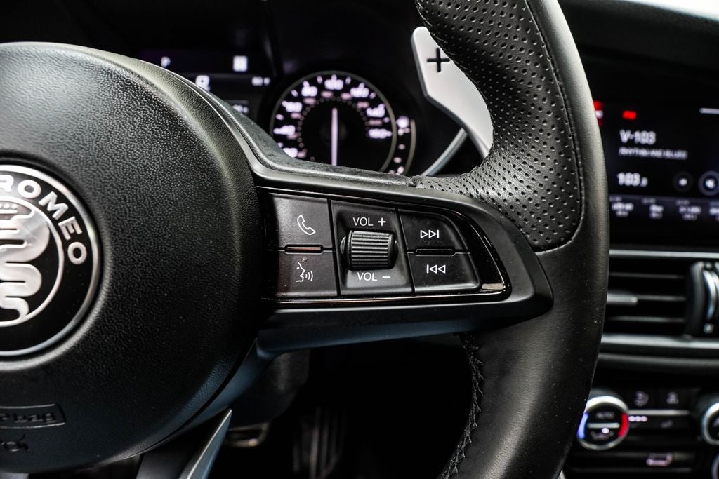 2023 Alfa Romeo Giulia Veloce