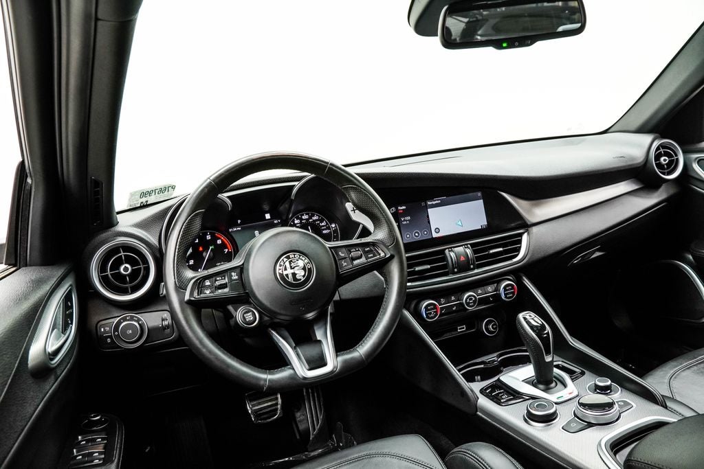 2023 Alfa Romeo Giulia Veloce