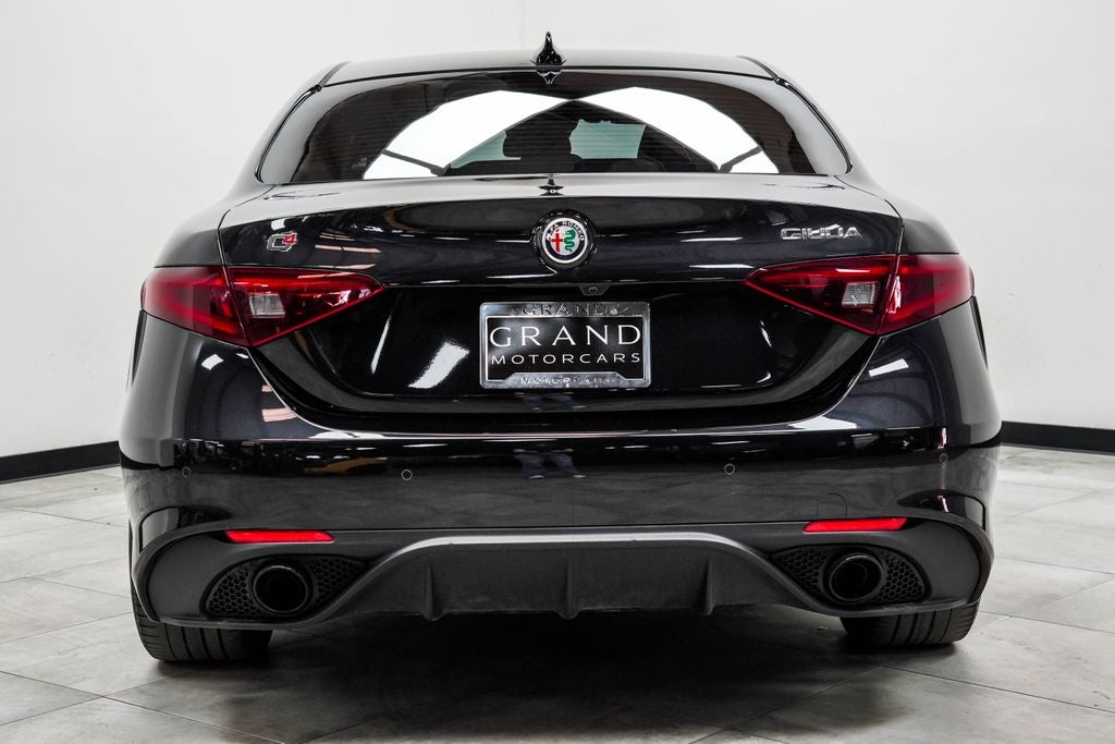2023 Alfa Romeo Giulia Veloce