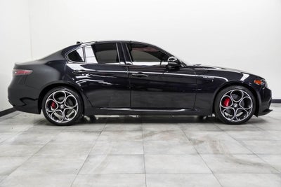 2024 Alfa Romeo Giulia Veloce
