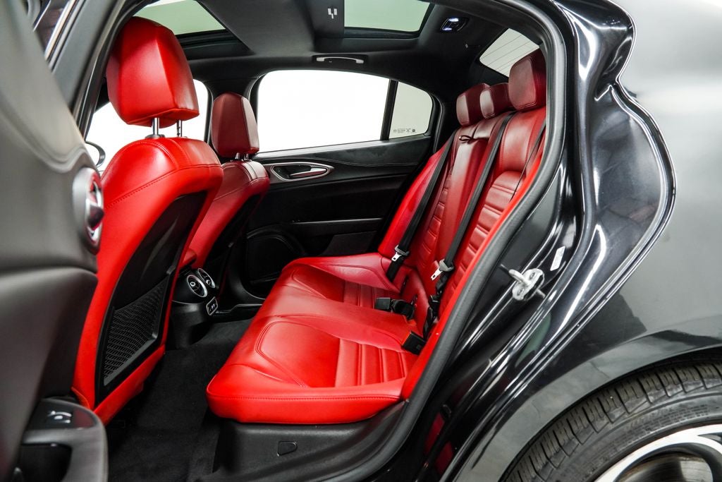 2024 Alfa Romeo Giulia Veloce