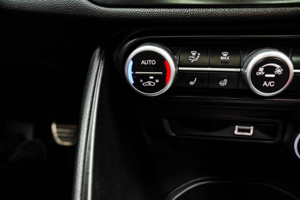 2024 Alfa Romeo Giulia Veloce