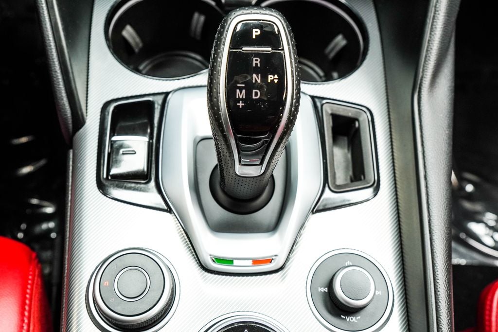 2023 Alfa Romeo Giulia Veloce
