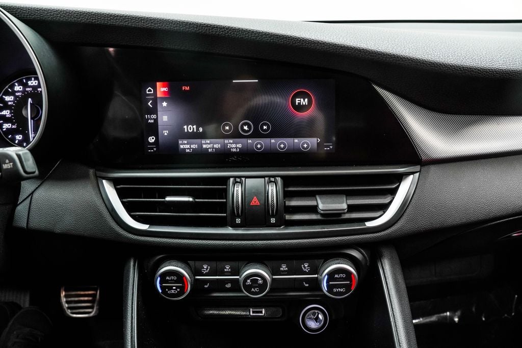 2023 Alfa Romeo Giulia Veloce
