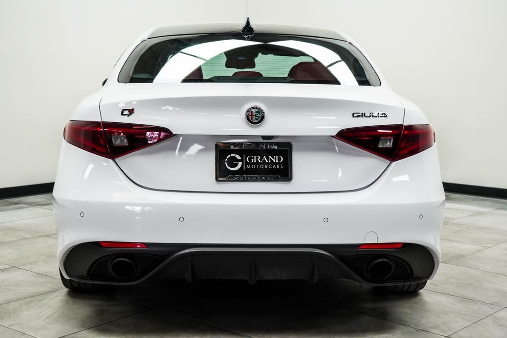 2023 Alfa Romeo Giulia Veloce