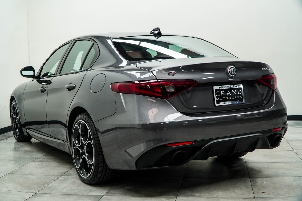 2023 Alfa Romeo Giulia Veloce