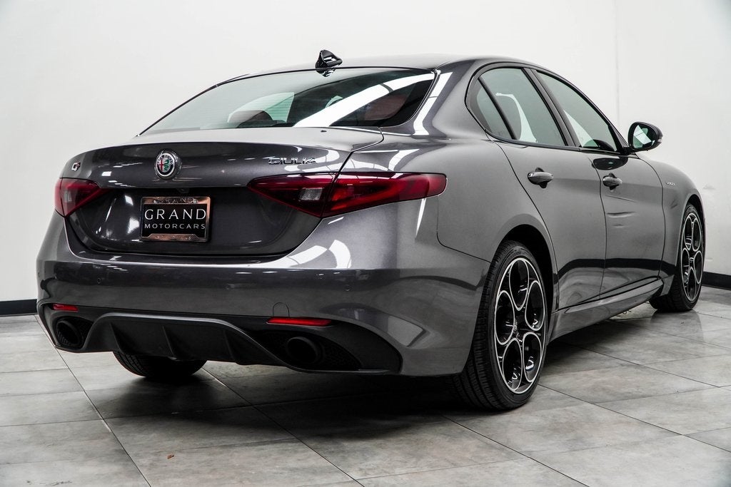 2023 Alfa Romeo Giulia Veloce