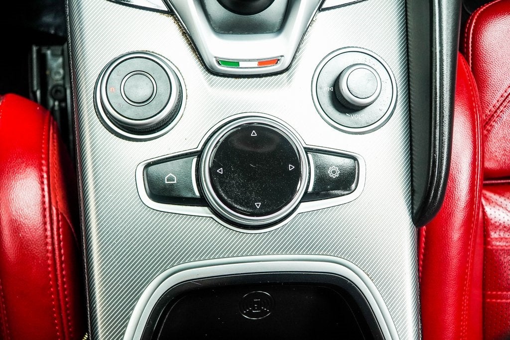 2023 Alfa Romeo Giulia Veloce