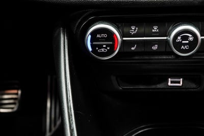 2023 Alfa Romeo Giulia Veloce