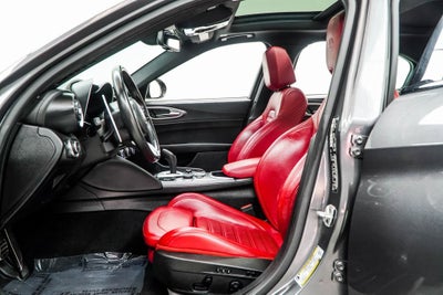 2023 Alfa Romeo Giulia Veloce