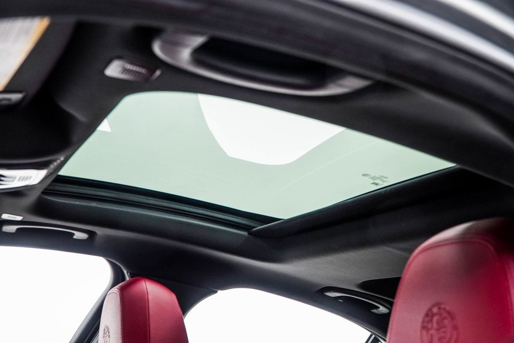 2023 Alfa Romeo Giulia Veloce