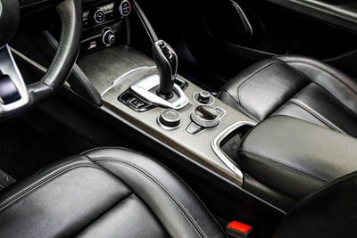 2022 Alfa Romeo Stelvio Ti