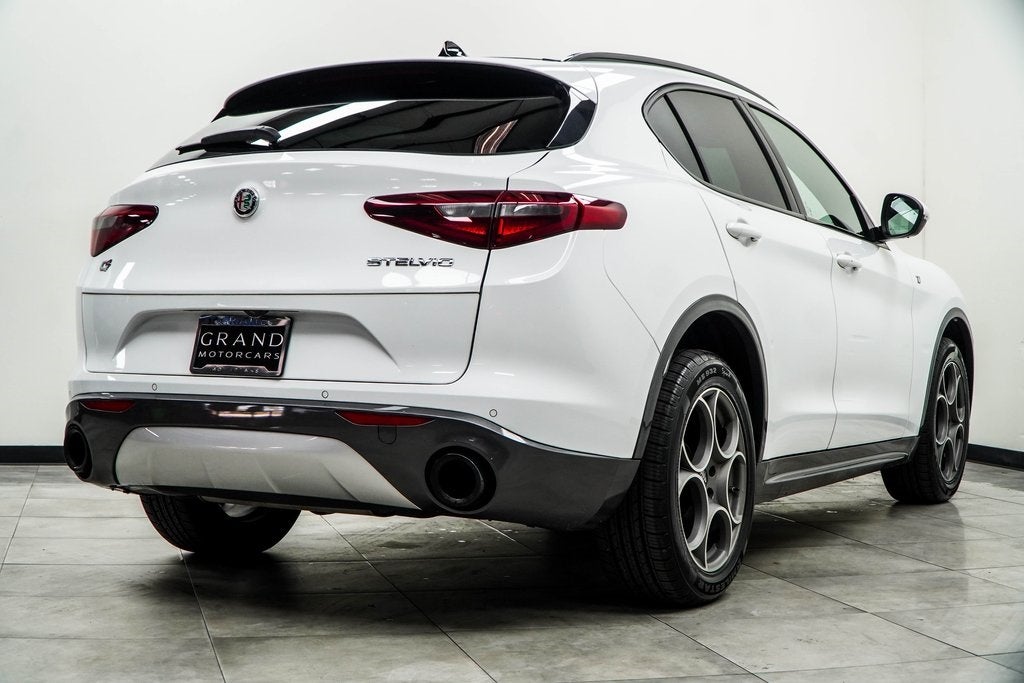 2022 Alfa Romeo Stelvio Ti