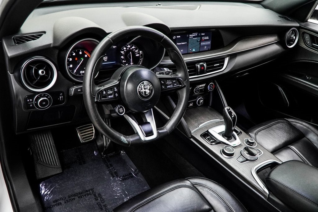 2022 Alfa Romeo Stelvio Ti