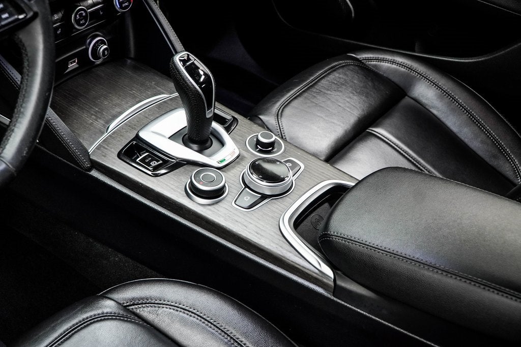 2022 Alfa Romeo Stelvio Ti