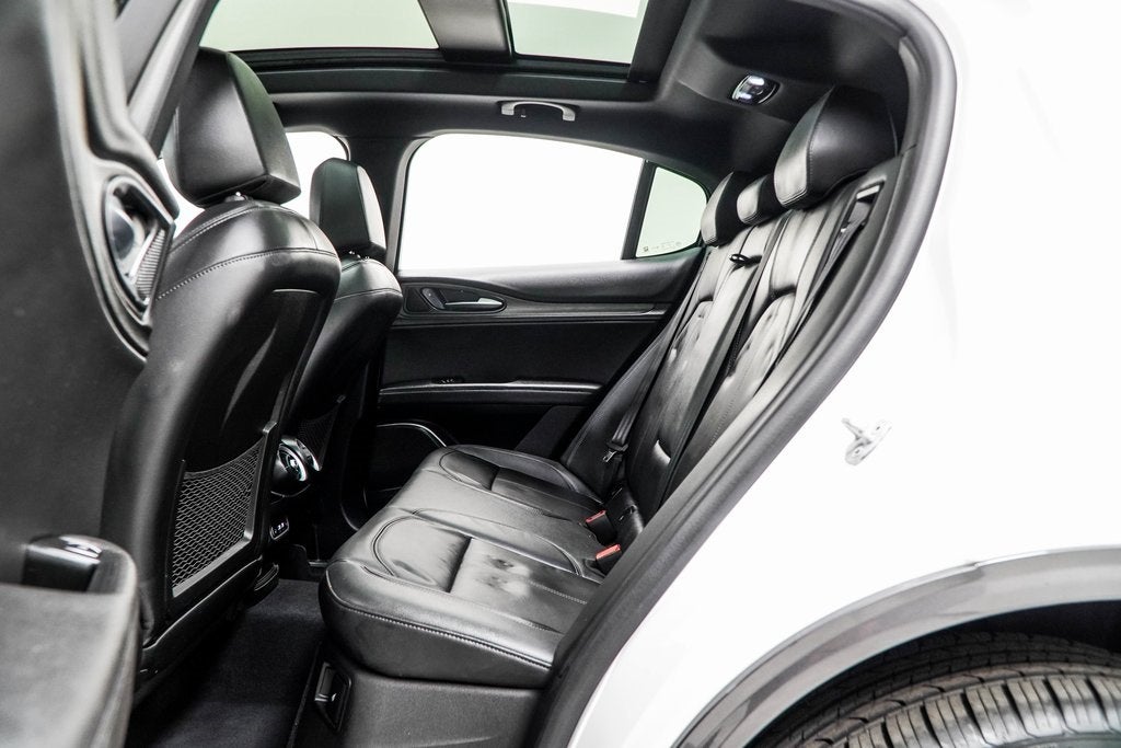 2022 Alfa Romeo Stelvio Ti