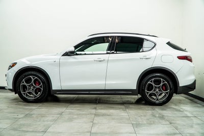 2022 Alfa Romeo Stelvio Ti