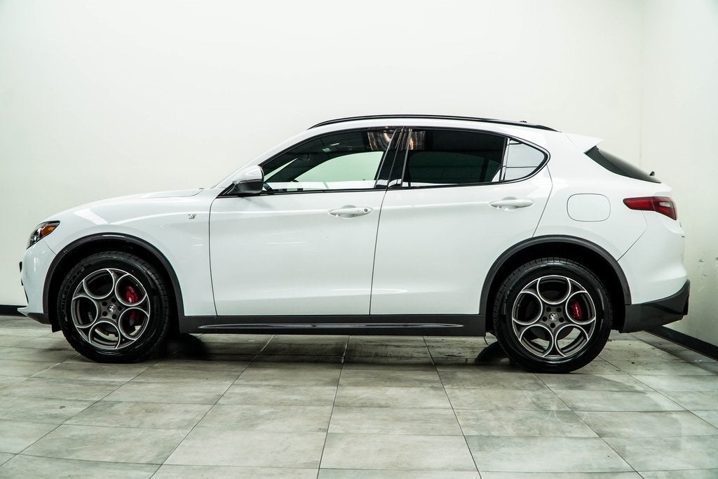 2022 Alfa Romeo Stelvio Ti