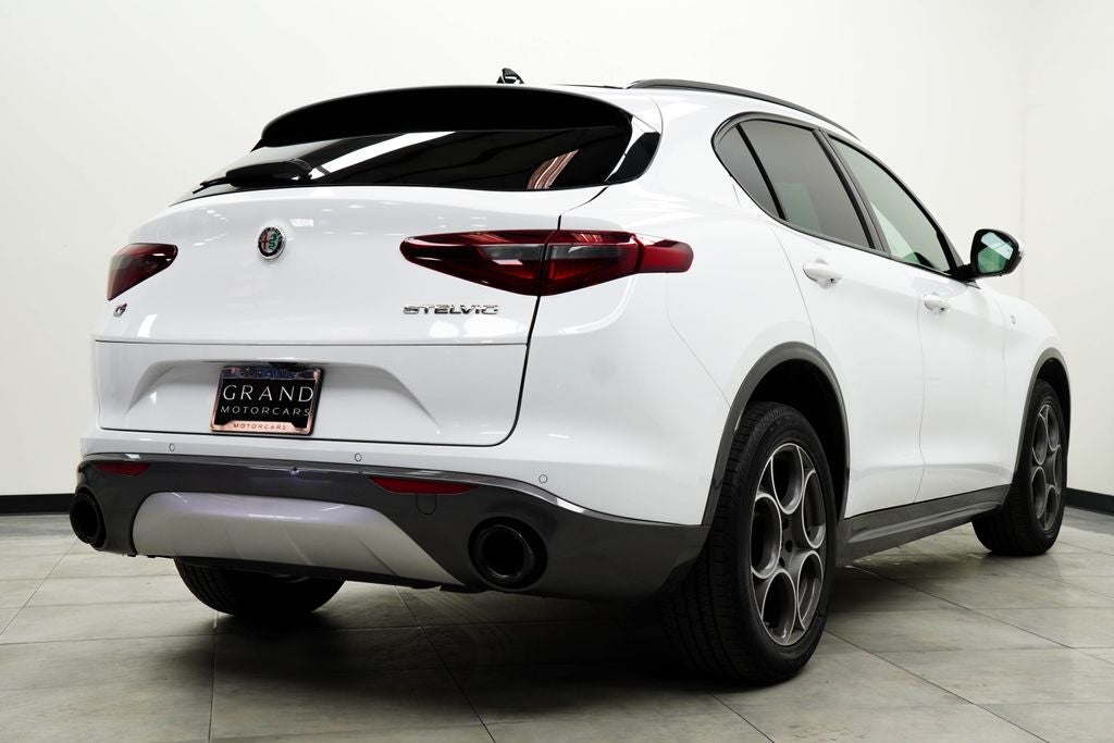 2022 Alfa Romeo Stelvio Ti