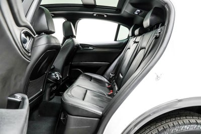 2022 Alfa Romeo Stelvio Ti