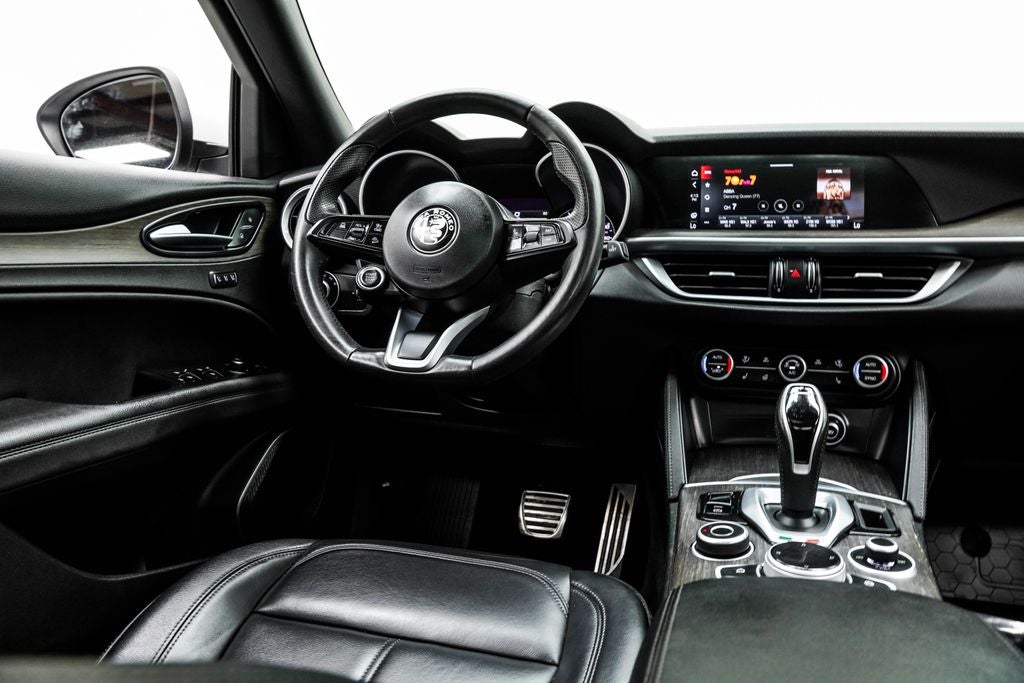 2022 Alfa Romeo Stelvio Ti