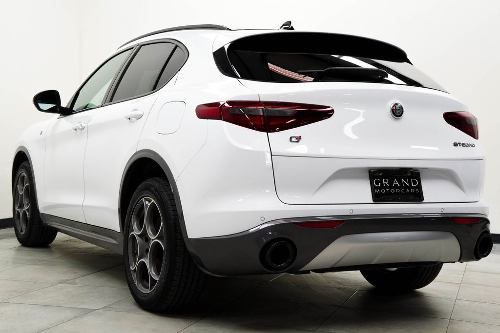 2022 Alfa Romeo Stelvio Ti