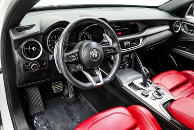 2023 Alfa Romeo Stelvio Veloce