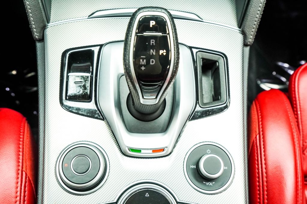 2023 Alfa Romeo Stelvio Veloce