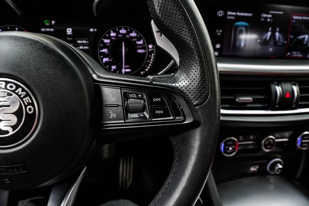 2023 Alfa Romeo Stelvio Veloce