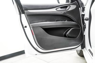 2023 Alfa Romeo Stelvio Veloce