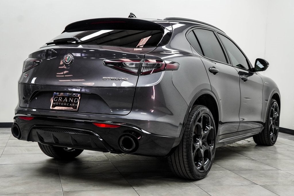 2024 Alfa Romeo Stelvio Veloce