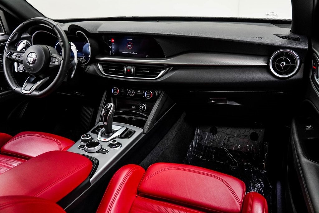 2024 Alfa Romeo Stelvio Veloce