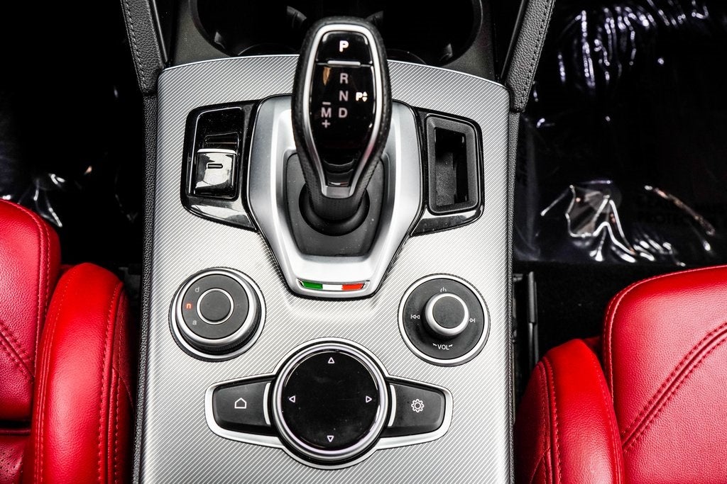 2024 Alfa Romeo Stelvio Veloce