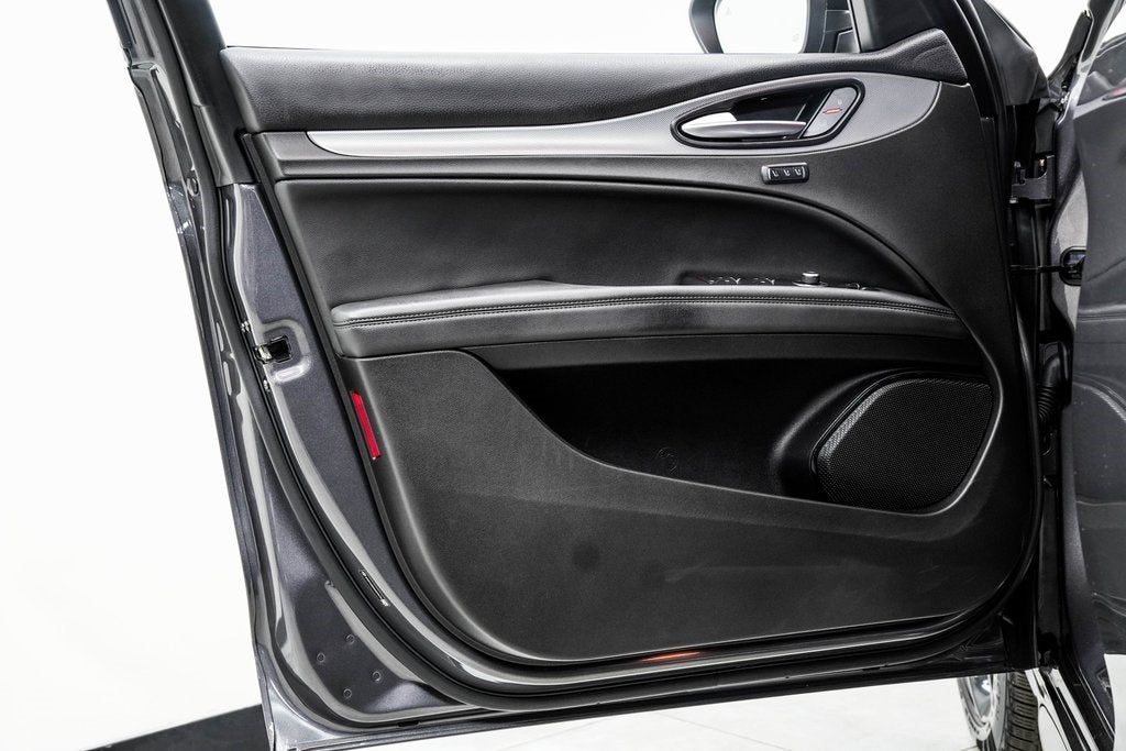 2024 Alfa Romeo Stelvio Veloce